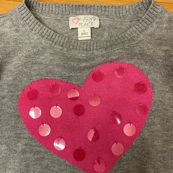 Children’s Place gray with sequined heart sweater. Size L 10/12. - Picture 6 of 7